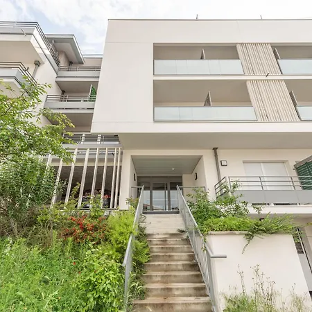 D'ete Апартаменты